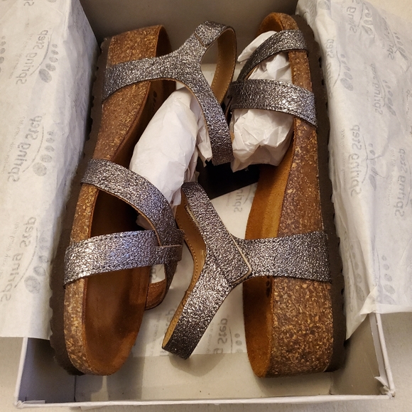 Spring Step women's Illian flat sandals - Picture 7 of 9